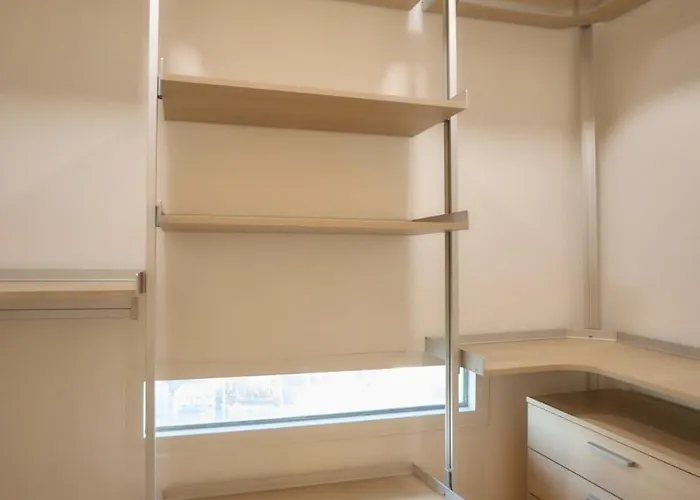 New Open Coex 1min 40 Sqm Level 4 Premium Apartment *